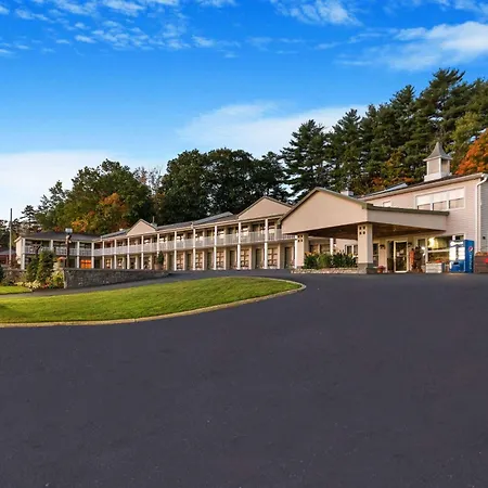 Super 8 By Wyndham Lake George/Downtown